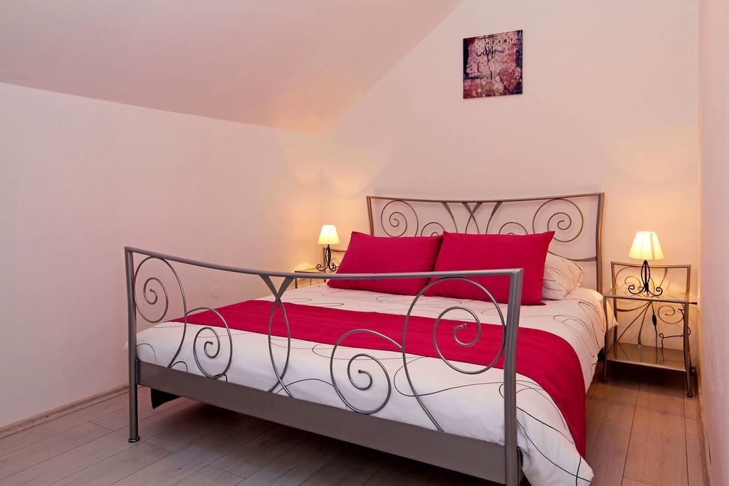 Apartments Park Vela Luka Rom bilde