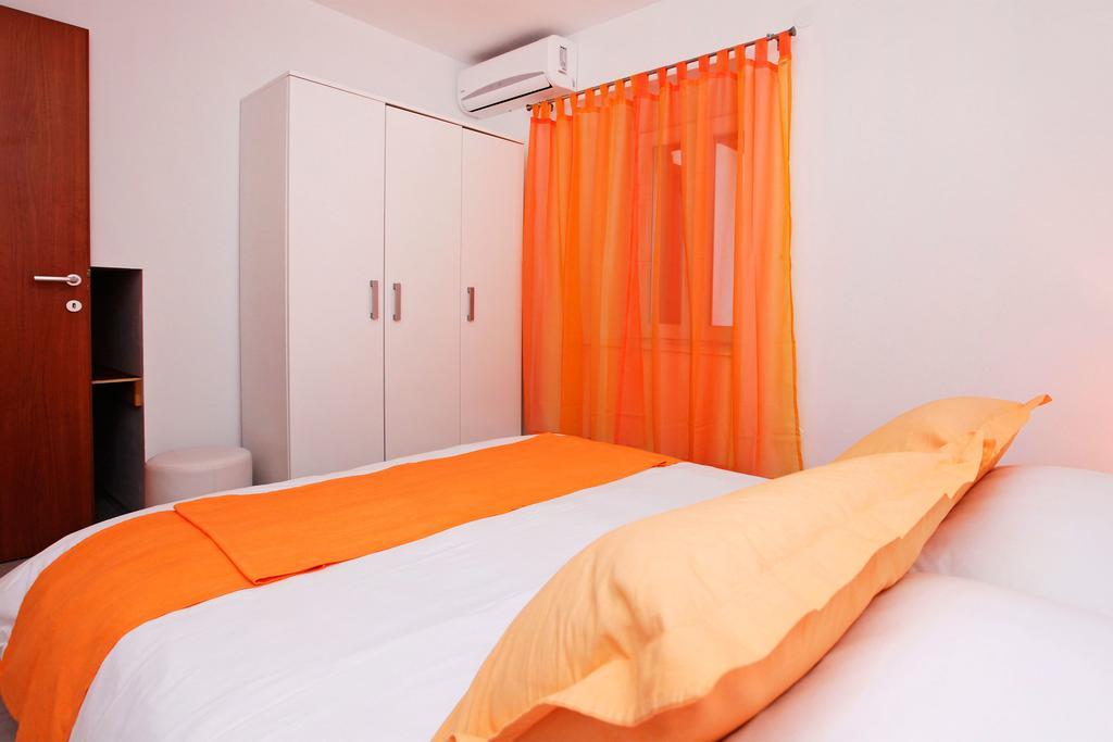 Apartments Park Vela Luka Rom bilde