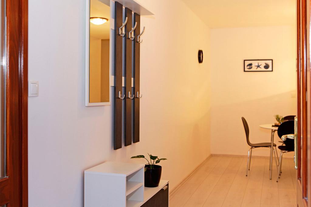 Apartments Park Vela Luka Rom bilde