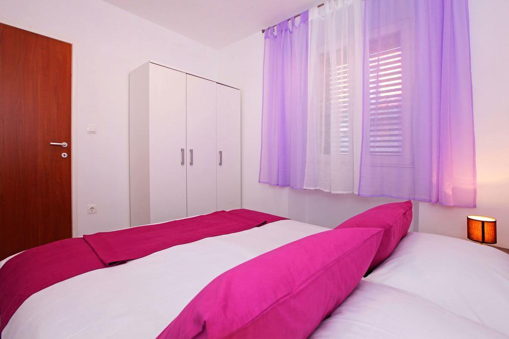 Apartments Park Vela Luka Rom bilde